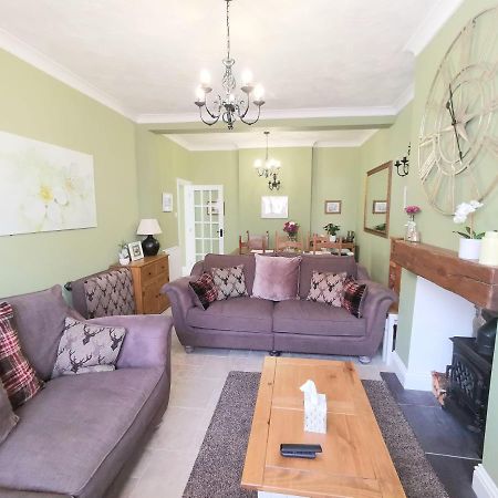 The Bridge Cottage 란루스트 외부 사진